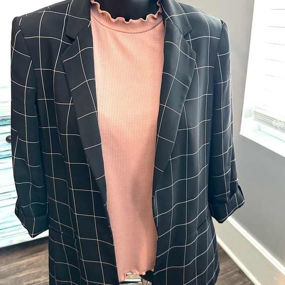 Nasty Gal Sleeveless Pale Pink Top - Picture 5 of 9